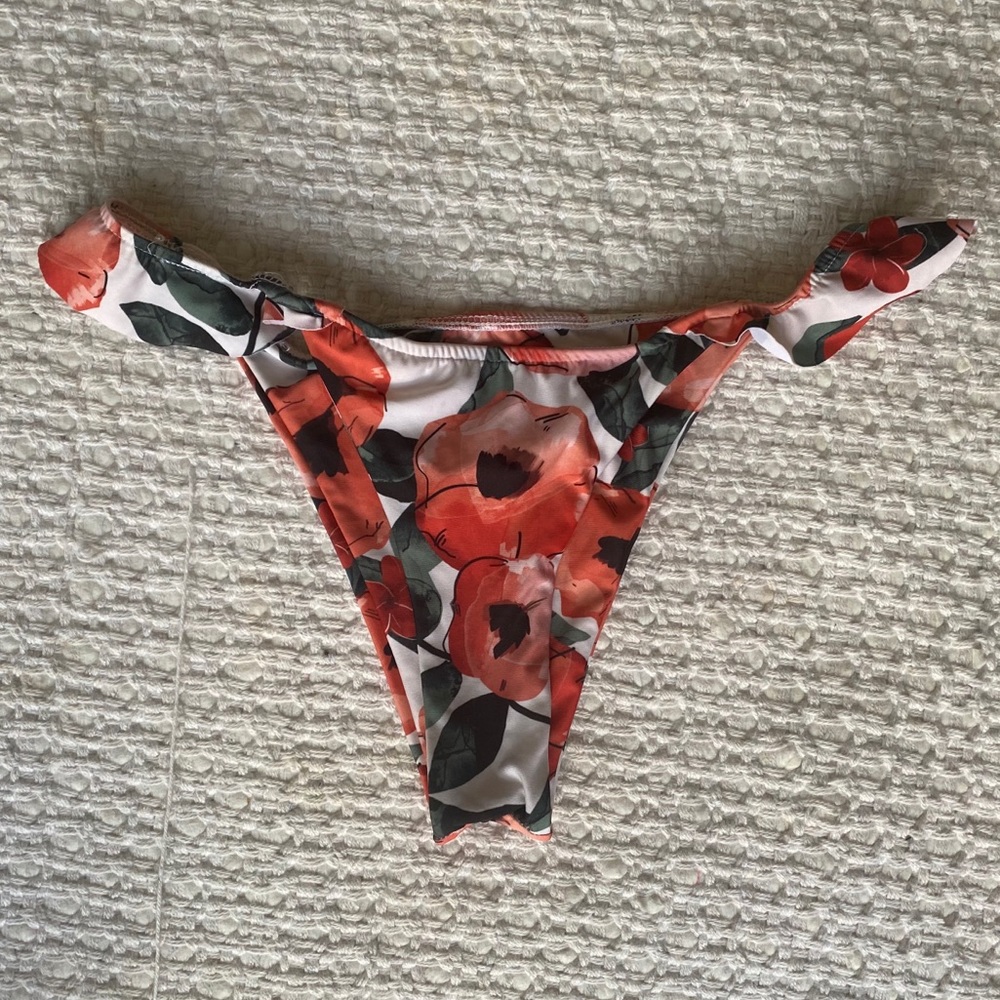 Stone Fox Swim - Chloe Bottoms in Gelato Bloom